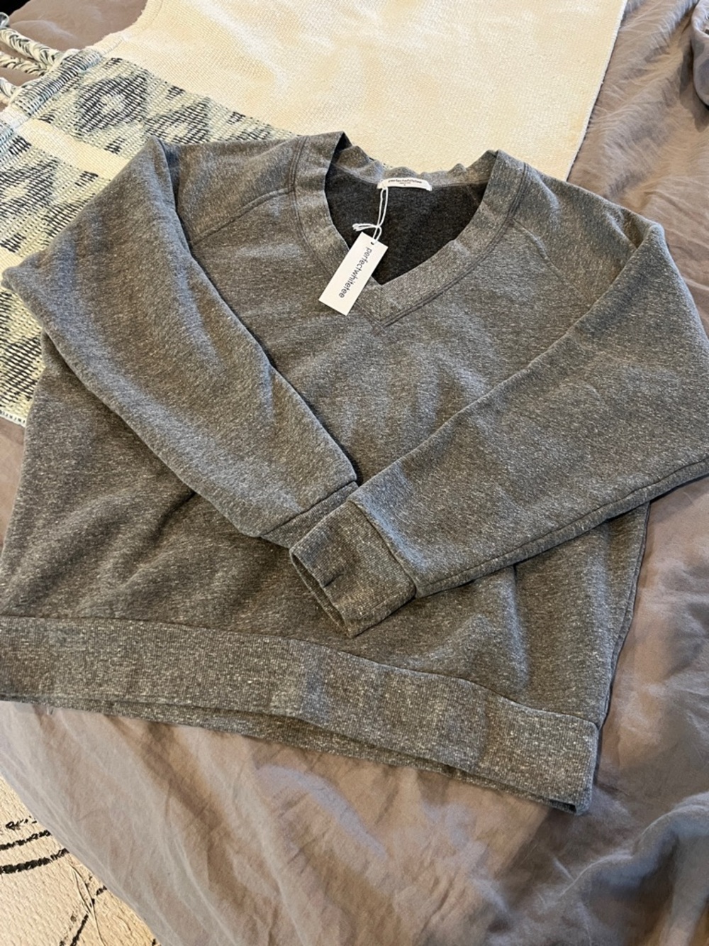 Perfectwhitetee Dakota sweatshirt